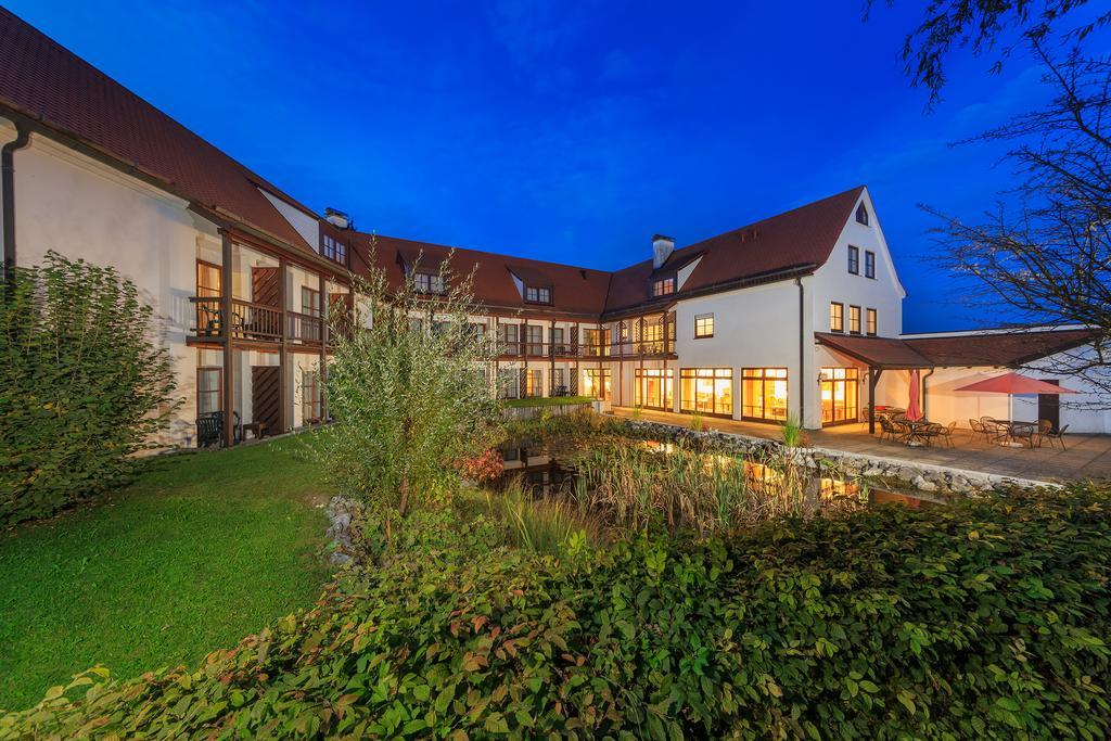 Hotel Garni Gaestehaus Am Muehlbach Ottobeuren Esterno foto